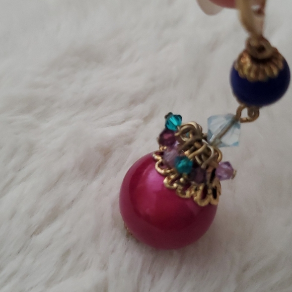 Cache Drop Earrings - Picture 6 of 8